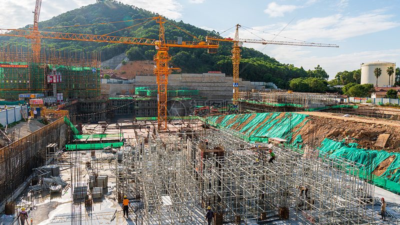 建筑总包安全教育培训：关键内容与实施策略**